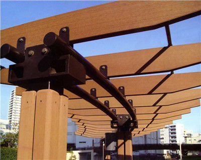 ทนต่ออุณหภูมิ WPC Pergola UV Resistance Garden ไม้เลื้อย Pergola