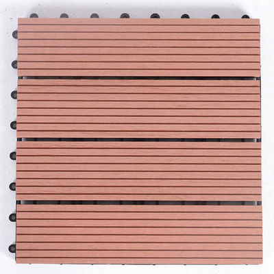 120 X 120 มม. ระเบียงป้องกัน Uv WPC DIY พื้นระเบียงมอคค่า Wpc ไม้พื้นพลาสติกคอมโพสิต