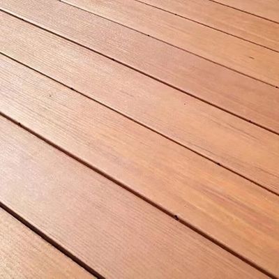 แผงรั้ว Wpc ทนไฟ 150 X 35 มม. Co Extrusion Composite Decking Dampproof