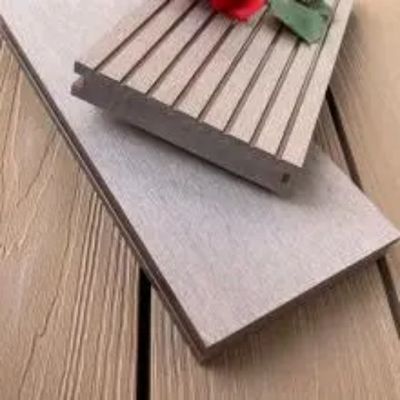 140 X 25mm Moisture Proof WPC Decking Boards Anti Uv แผ่นพลาสติกไม้คอมโพสิต